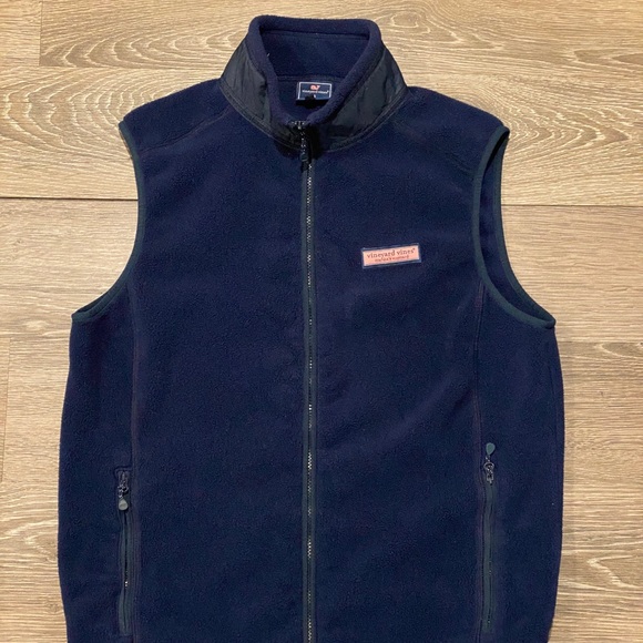 Vineyard Vines Vest - Picture 1 of 1